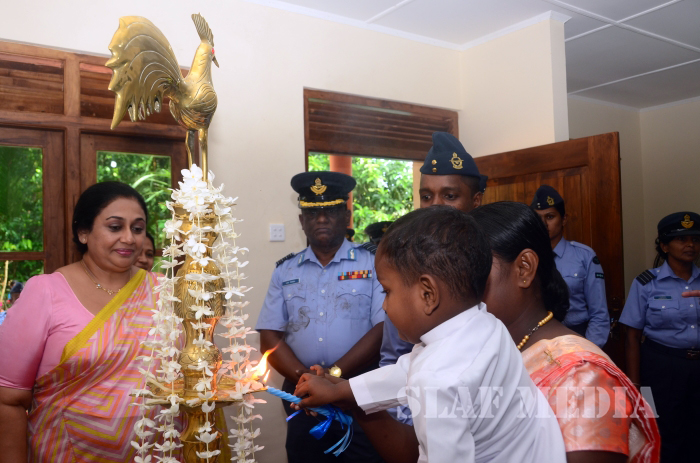 10th Guwan Lak Sevana House Handed Over