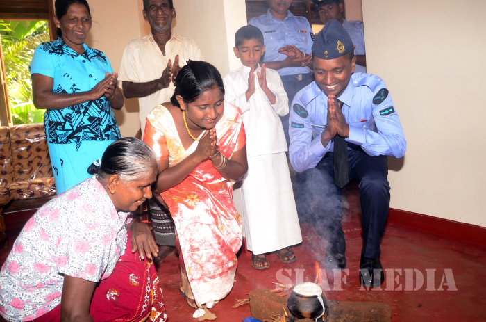 10th Guwan Lak Sevana House Handed Over