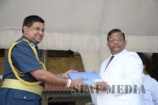 Nalanda College Felicitates New Commander of the Air Force