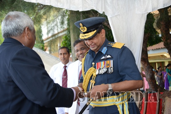 Nalanda College Felicitates New Commander of the Air Force