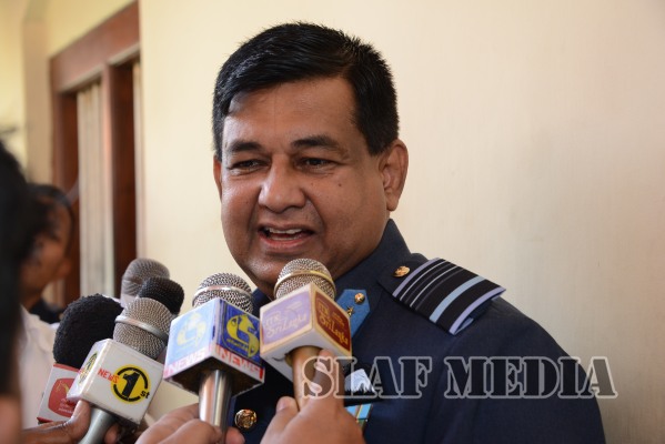 Commander visits Temple of the Sacred Tooth