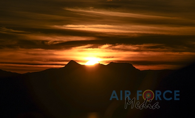 SLAF CONDUCTS 'SRI PADA' CLEANING PROGRAM FOR 4TH CONSECUTIVE YEAR