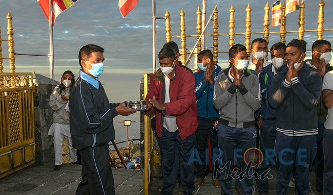 SLAF CONDUCTS 'SRI PADA' CLEANING PROGRAM FOR 4TH CONSECUTIVE YEAR