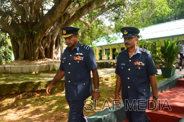 The
Certificate Awarding Ceremony of No 60 Non Commissioned Officers’
Management Course
