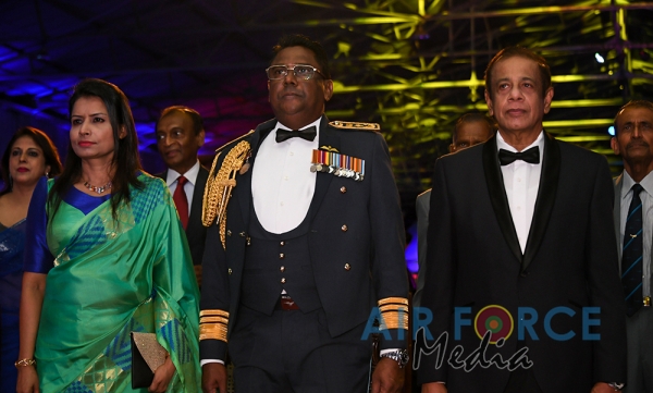 SLAF Celebrates 68th Anniversary in Grandeur Amidst aircraft of the past