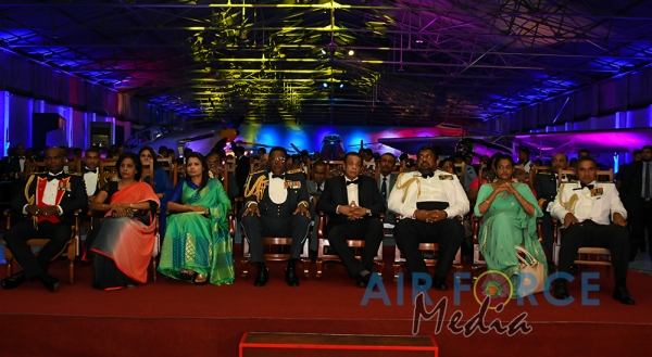 SLAF Celebrates 68th Anniversary in Grandeur Amidst aircraft of the past