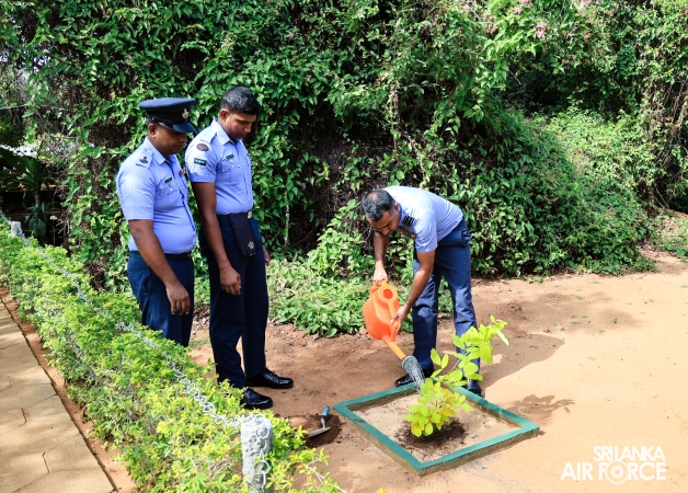 NO. 6
AIR DEFENCE RADAR SQUADRON CELEBRATES 16TH ANNIVERSARY