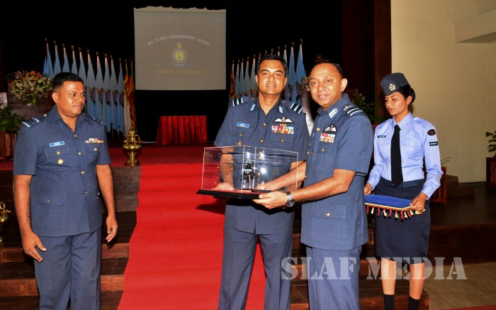 The Certificate Awarding Ceremony of the 71st NCOs’ Management Course