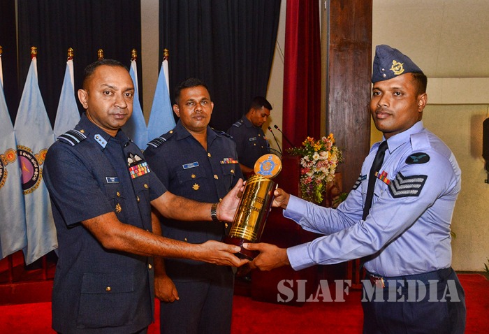 The Certificate Awarding Ceremony of the 71st NCOs’ Management Course