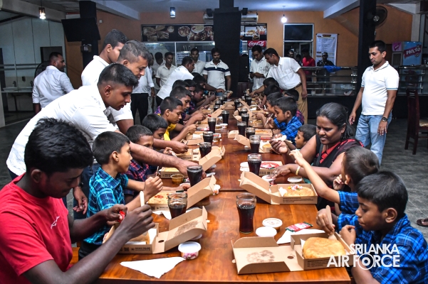 NO. 7 HELICOPTER SQUADRON CELEBRATES 30TH ANNIVERSARY