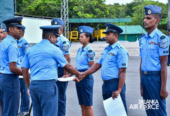 NO. 7 HELICOPTER SQUADRON CELEBRATES 30TH ANNIVERSARY