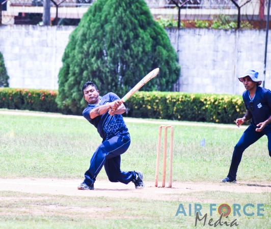 NO 8 SQUADRON CELEBRATES SILVER JUBILEE