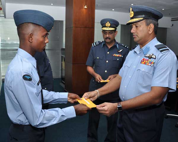 SLAF
Sports Stars Shine at Colors Night