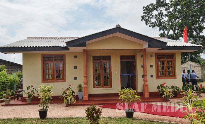Handing Over of 21st ‘Guwan Lak Sevana’ House