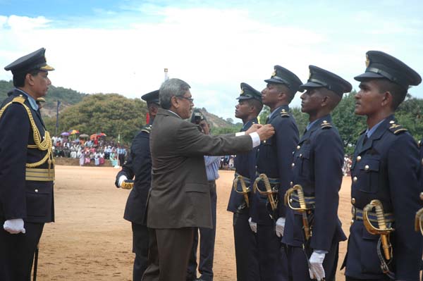 Sri Lanka Air Force ‘The
Best Air Force in the World’ SLAF_Passing_Out_Parade_China_bay