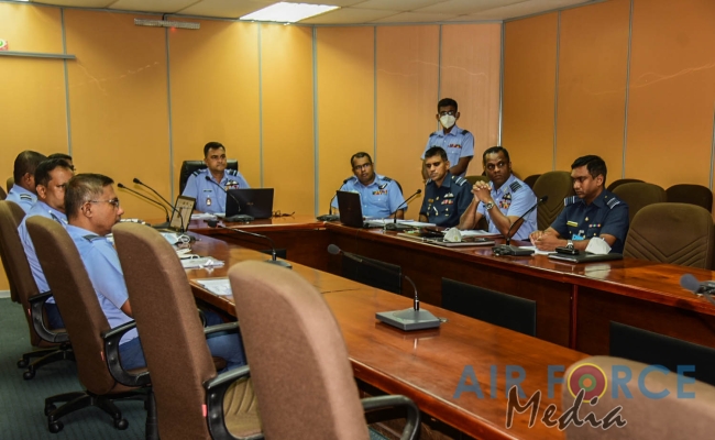 4TH AIRMAN-TO-AIRMAN STAFF TALKS BETWEEN SLAF AND USAF CONCLUDE ON A HIGH NOTE