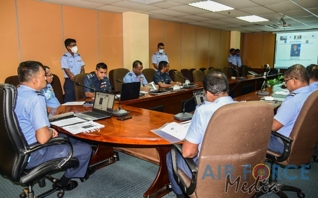 4TH AIRMAN-TO-AIRMAN STAFF TALKS BETWEEN SLAF AND USAF CONCLUDE ON A HIGH NOTE