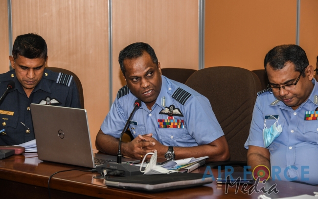 4TH AIRMAN-TO-AIRMAN STAFF TALKS BETWEEN SLAF AND USAF CONCLUDE ON A HIGH NOTE
