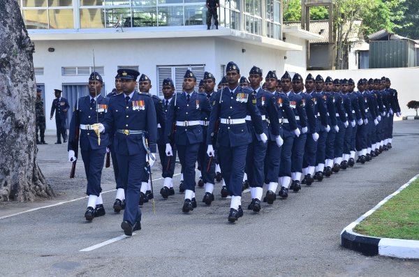 Admiral Katsutoshi Kawano Visits SLAF Headquarters