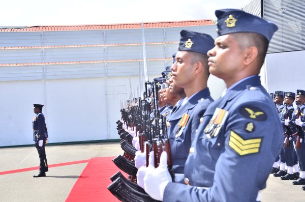 Admiral Katsutoshi Kawano Visits SLAF Headquarters