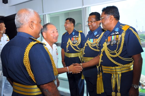 Admiral Katsutoshi Kawano Visits SLAF Headquarters