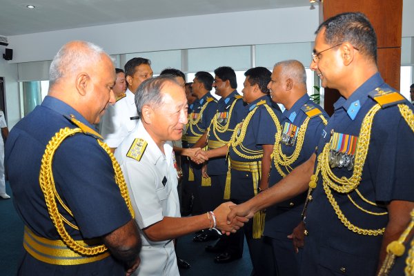 Admiral Katsutoshi Kawano Visits SLAF Headquarters