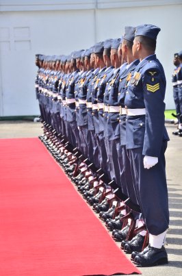 Admiral Katsutoshi Kawano Visits SLAF Headquarters