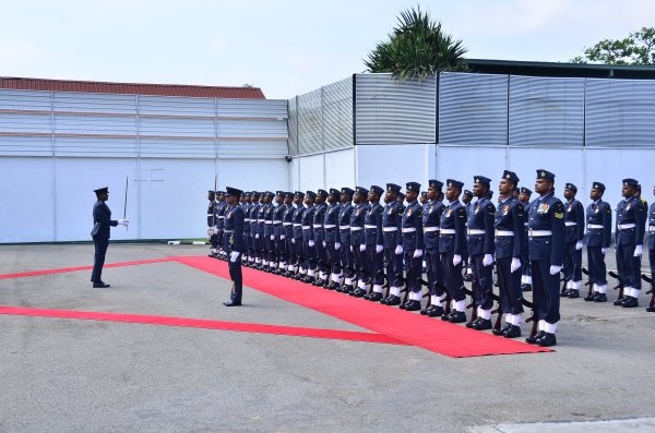 Admiral Katsutoshi Kawano Visits SLAF Headquarters