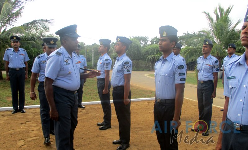 CHANGE OF COMMAND AT NO 3 AIR DEFENCE RADAR SQUADRON WEERAWILA