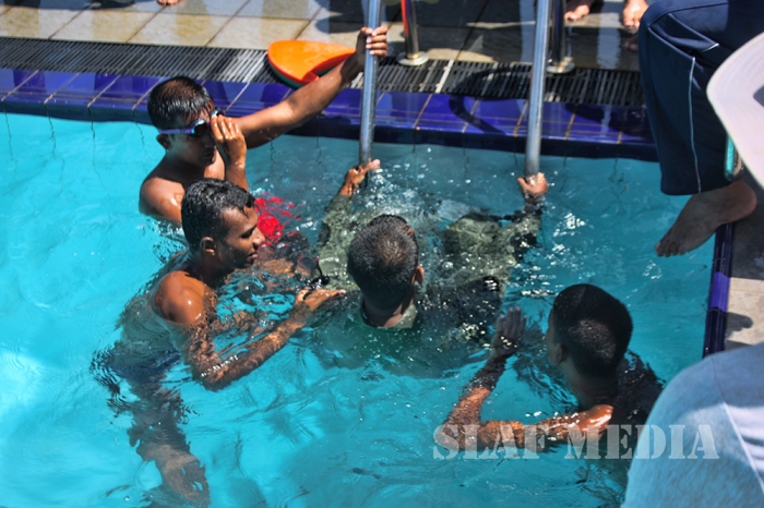 Aircrew Water and Jungle Survival Training Programme No 07-16 Commences
