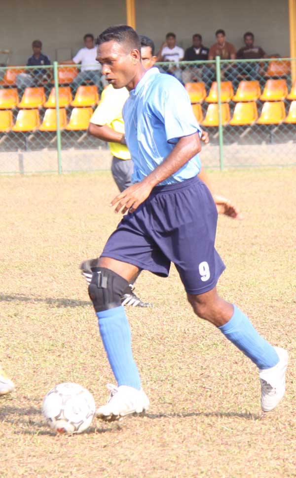 Airmen win Against Old Bens Airmen win Against Old Bens