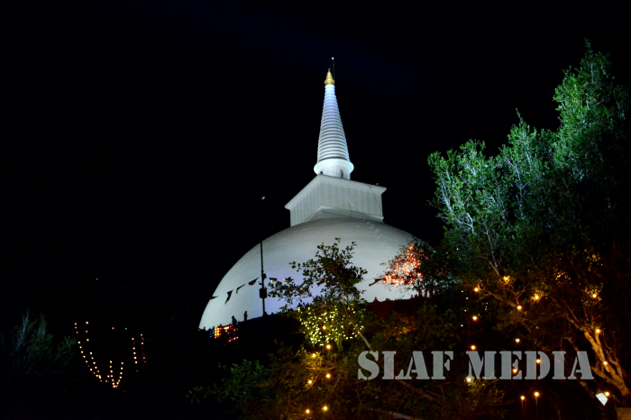 Mihintale Aloka Pooja 2016