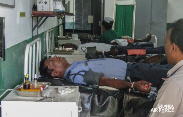 SLAF STN AMPARA FORMATIONDAY