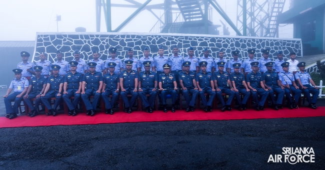 COMMANDER’S INSPECTION AT SLAF STATION PIDURUTALAGALA