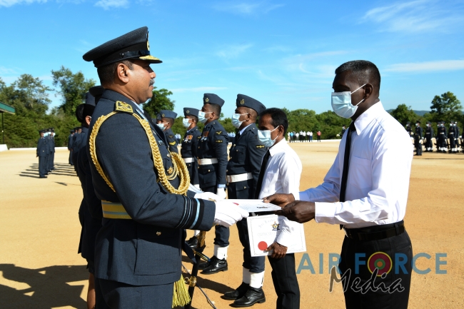 Annual Commander’s Inspection at SLAF Station Ampara for the Year 2020