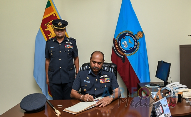 Commanders Inspection of SLAF Base Anuradhapura
