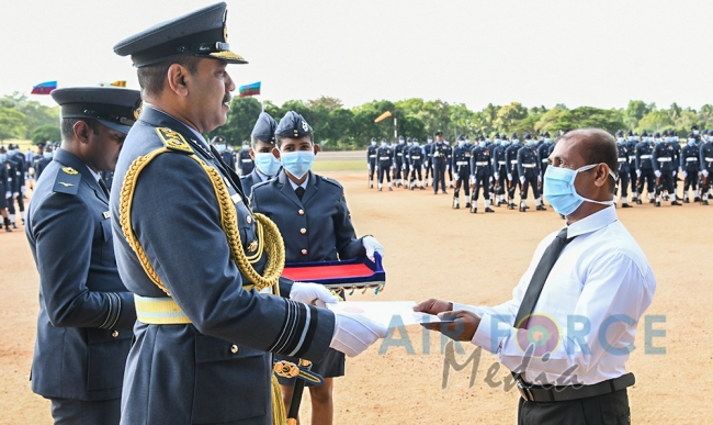 Commanders Inspection of SLAF Base Anuradhapura