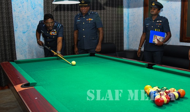 Commanders Inspection of SLAF Station Bia