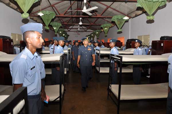 ගුවන් හමුදා චීනවරාය විද්යාපීඨ කඳවුරේ වාර්ෂික පරීක්ෂණය