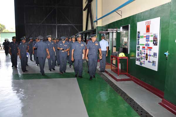 ගුවන් හමුදා චීනවරාය විද්යාපීඨ කඳවුරේ වාර්ෂික පරීක්ෂණය