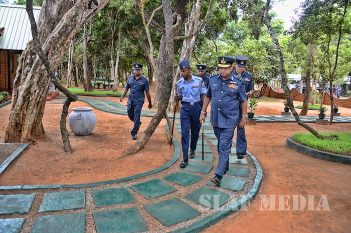 Annual AOC's Inspection of SLAF Combat Training School Vanni