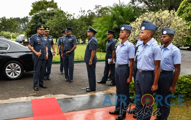 Commanders’ Inspection of SLAF CTS Diyatalawa