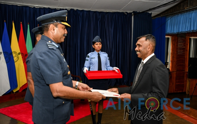 Commanders’ Inspection of SLAF CTS Diyatalawa