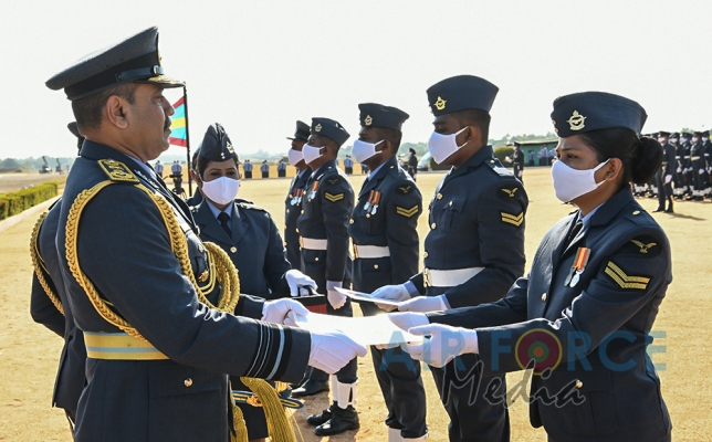 Commander’s Inspection of SLAF Base Hingurakgoda for the Year 2020
