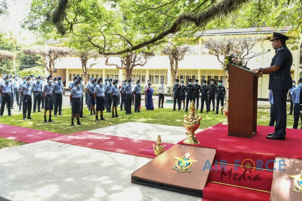 COMMANDER'S INSPECTION OF SRI LANKA AIR FORCE STATION KOGGALA
