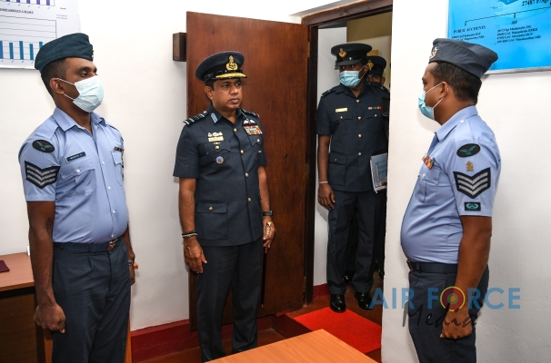 COMMANDER'S INSPECTION OF SRI LANKA AIR FORCE STATION KOGGALA