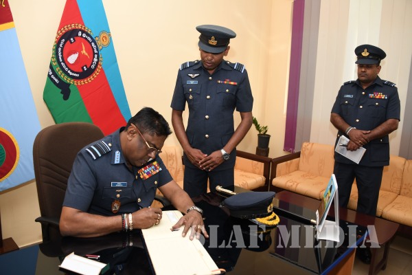 Commanders Inspection of Slaf Station Palavi