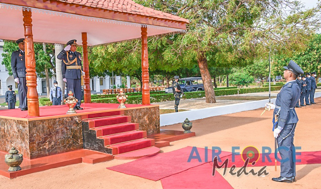 COMMANDER'S INSPECTIONS OF SLAF STATION PALALY