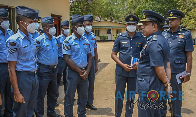 COMMANDER'S INSPECTIONS OF SLAF STATION PALALY