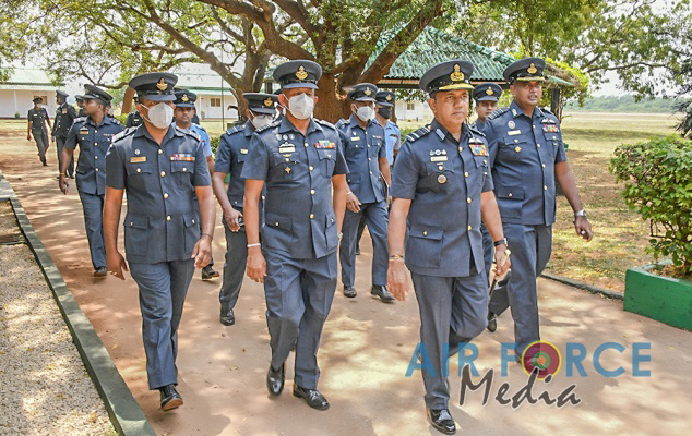 COMMANDER'S INSPECTIONS OF SLAF STATION PALALY